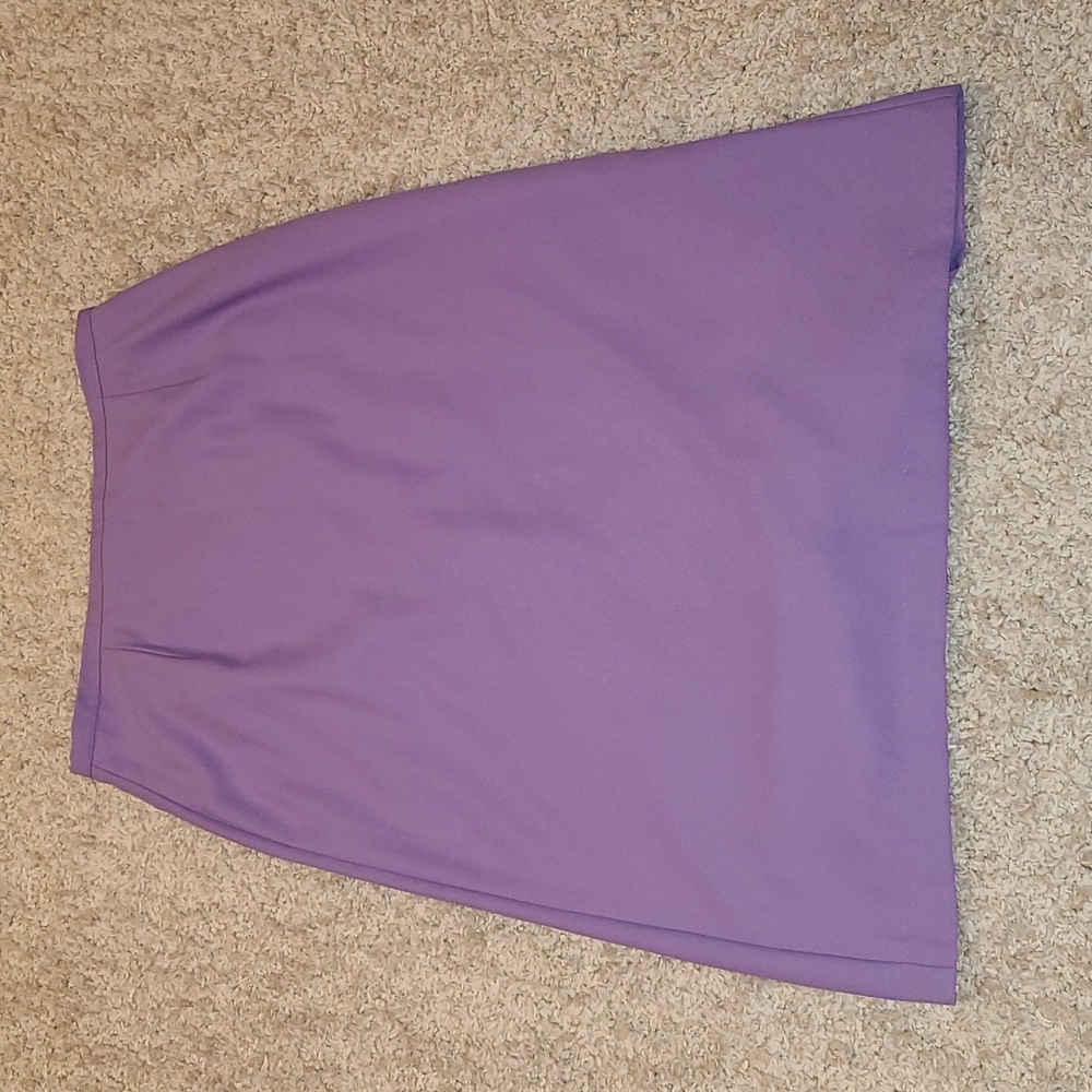 Desiree Skirt Vintage - Picture 2 of 8